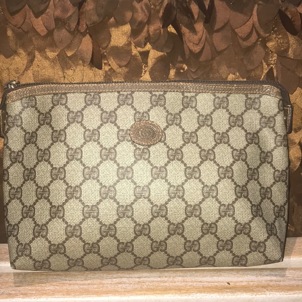 😍Authentic Vintage Gucci Clutch